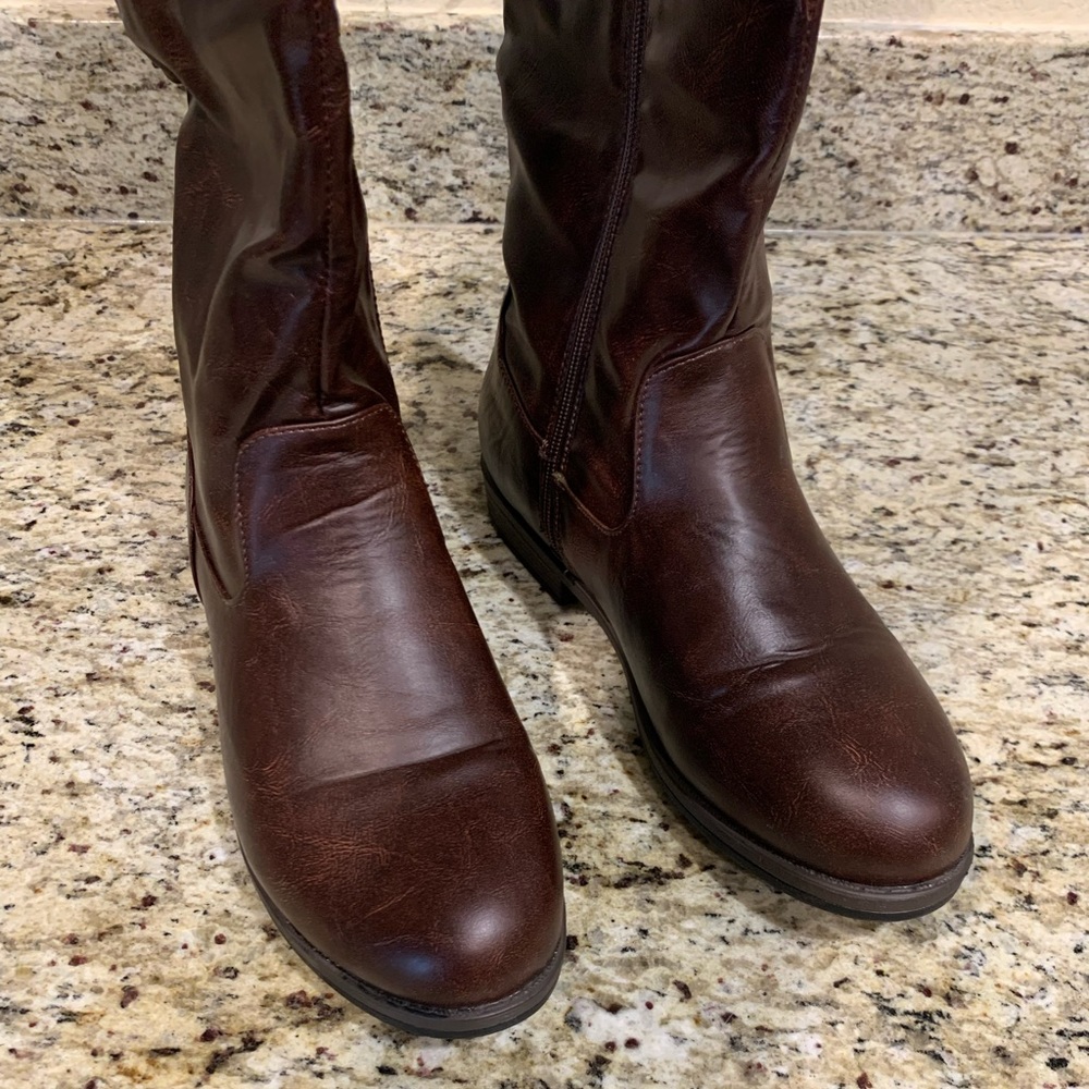 Women’s Tori Knee-High Boots - Picture 2 of 15